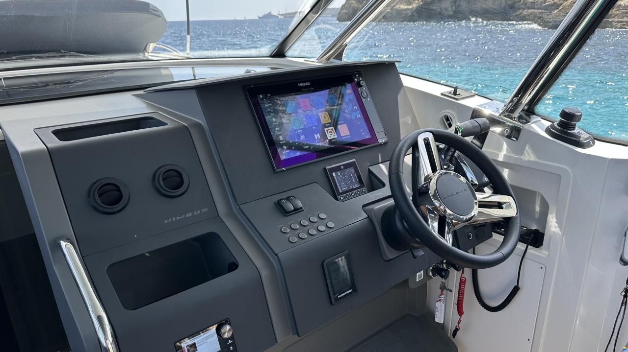 Nimbus W11