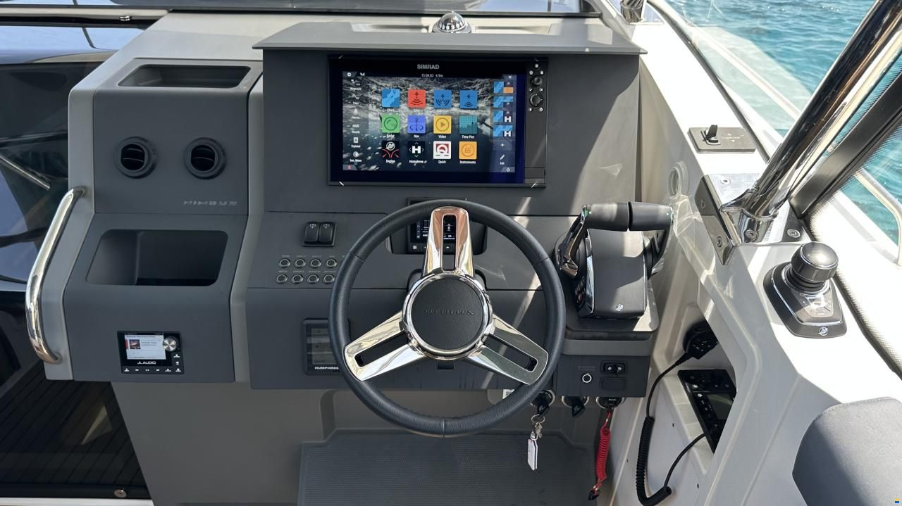 Nimbus W11