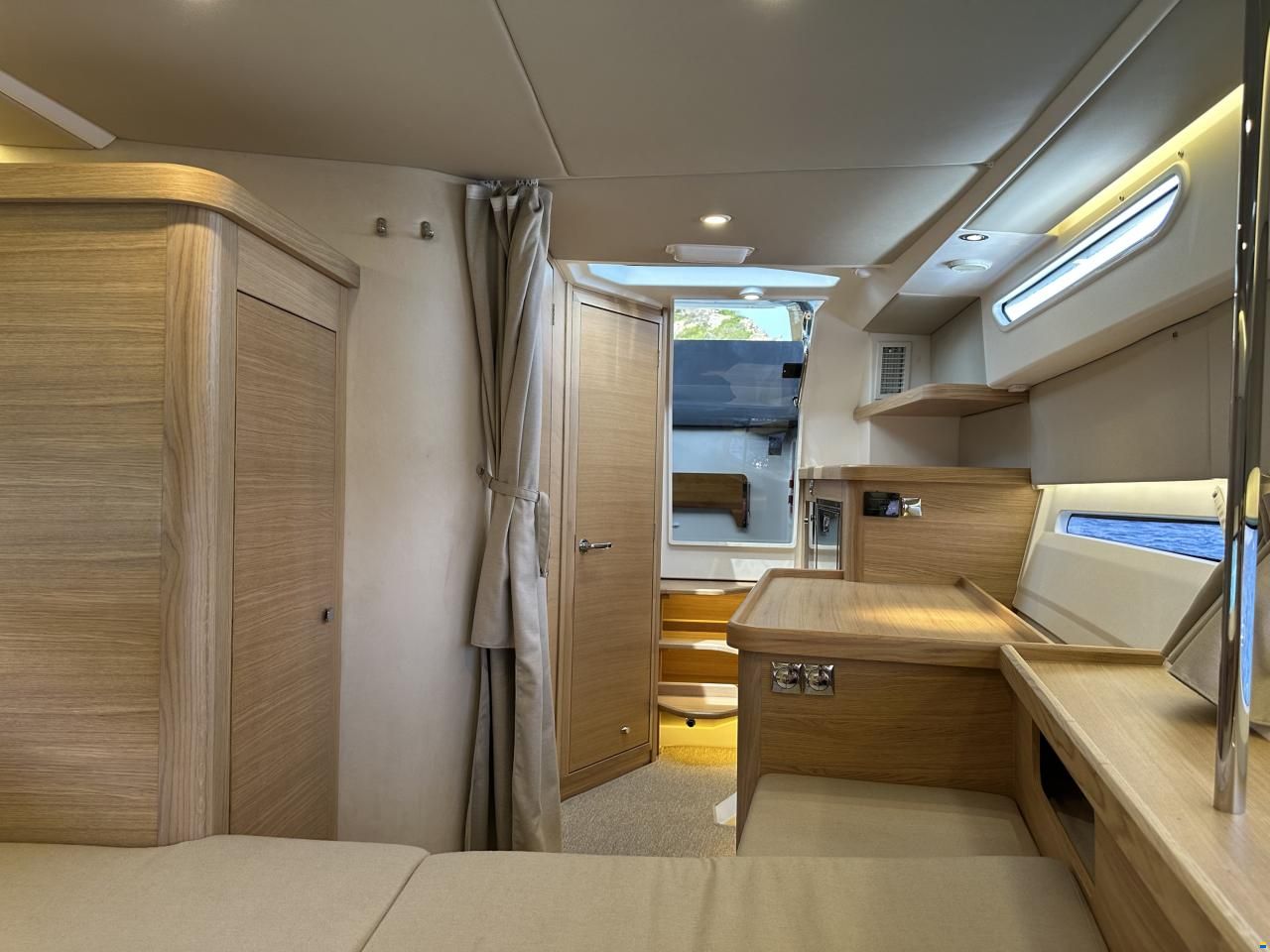 Nimbus W11