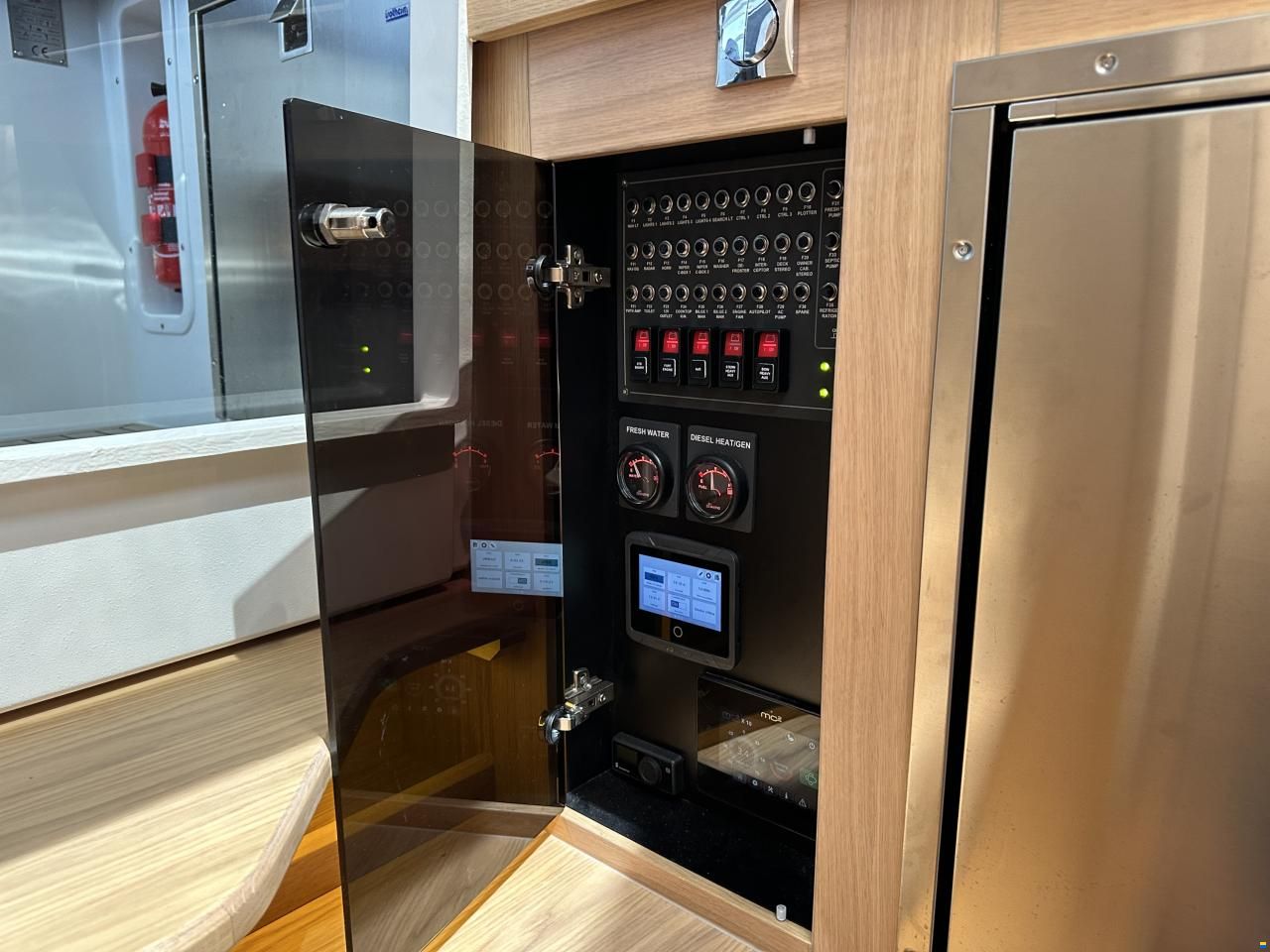 Nimbus W11
