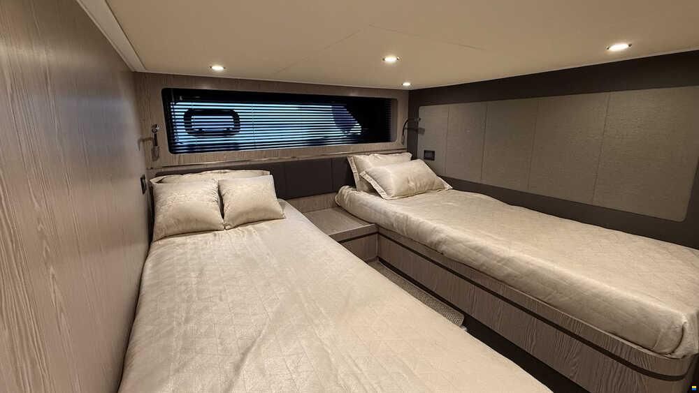 Azimut 45 HT