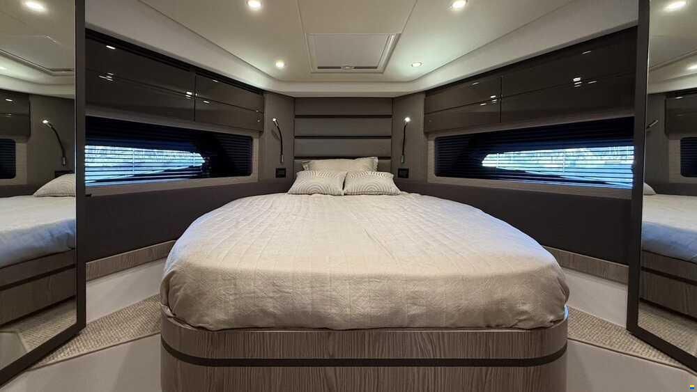 Azimut 45 HT
