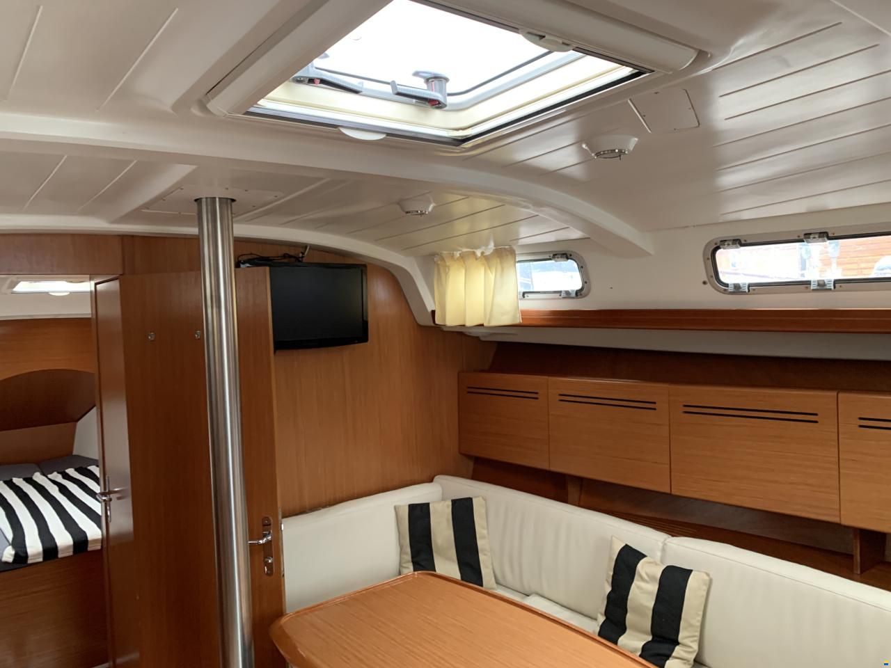 Beneteau Cyclades 43