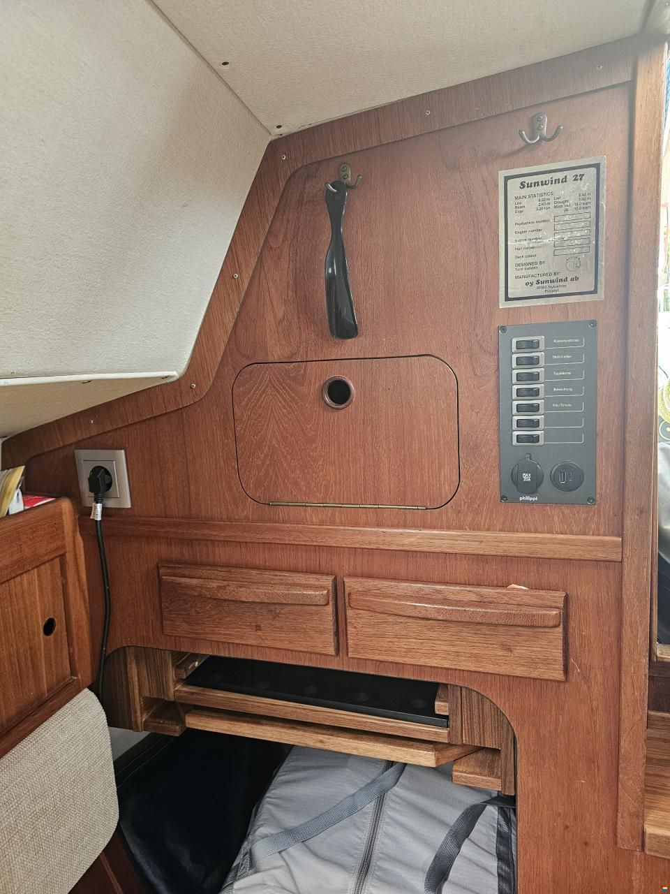 Sunwind 27