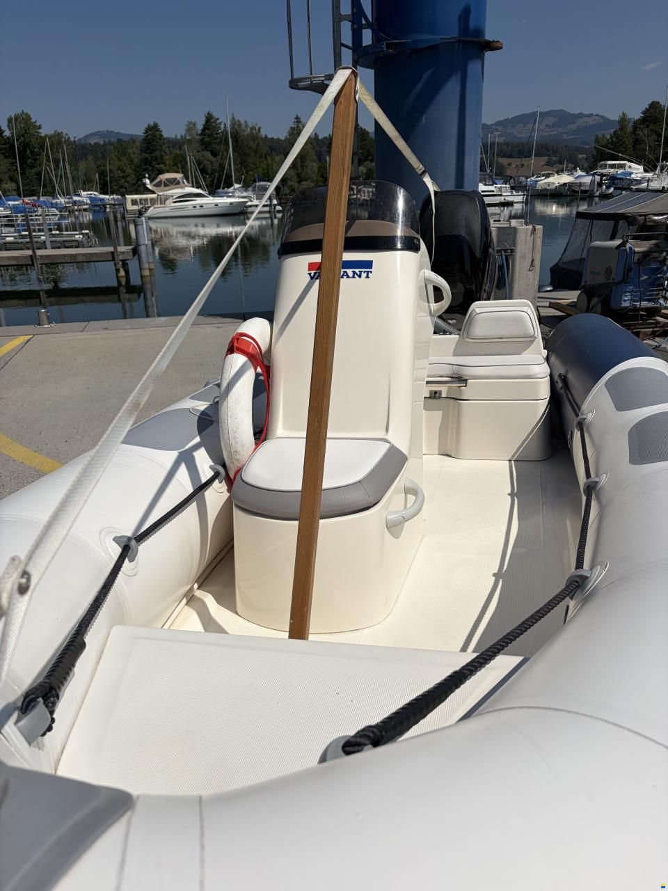 Valiant V 450 Sport