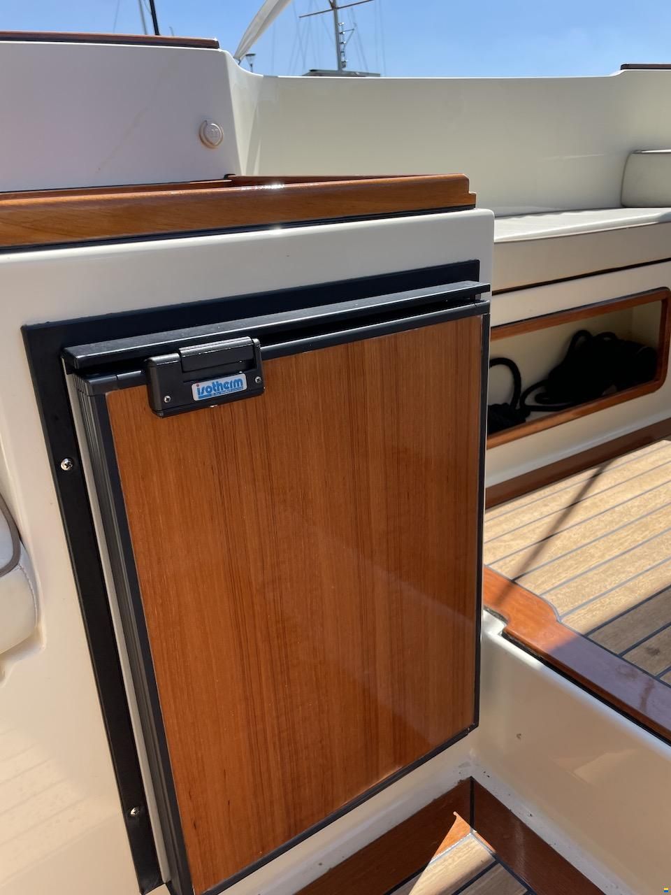Interboat 25