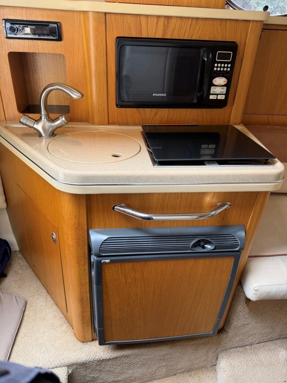 Sea Ray 255 Sundancer