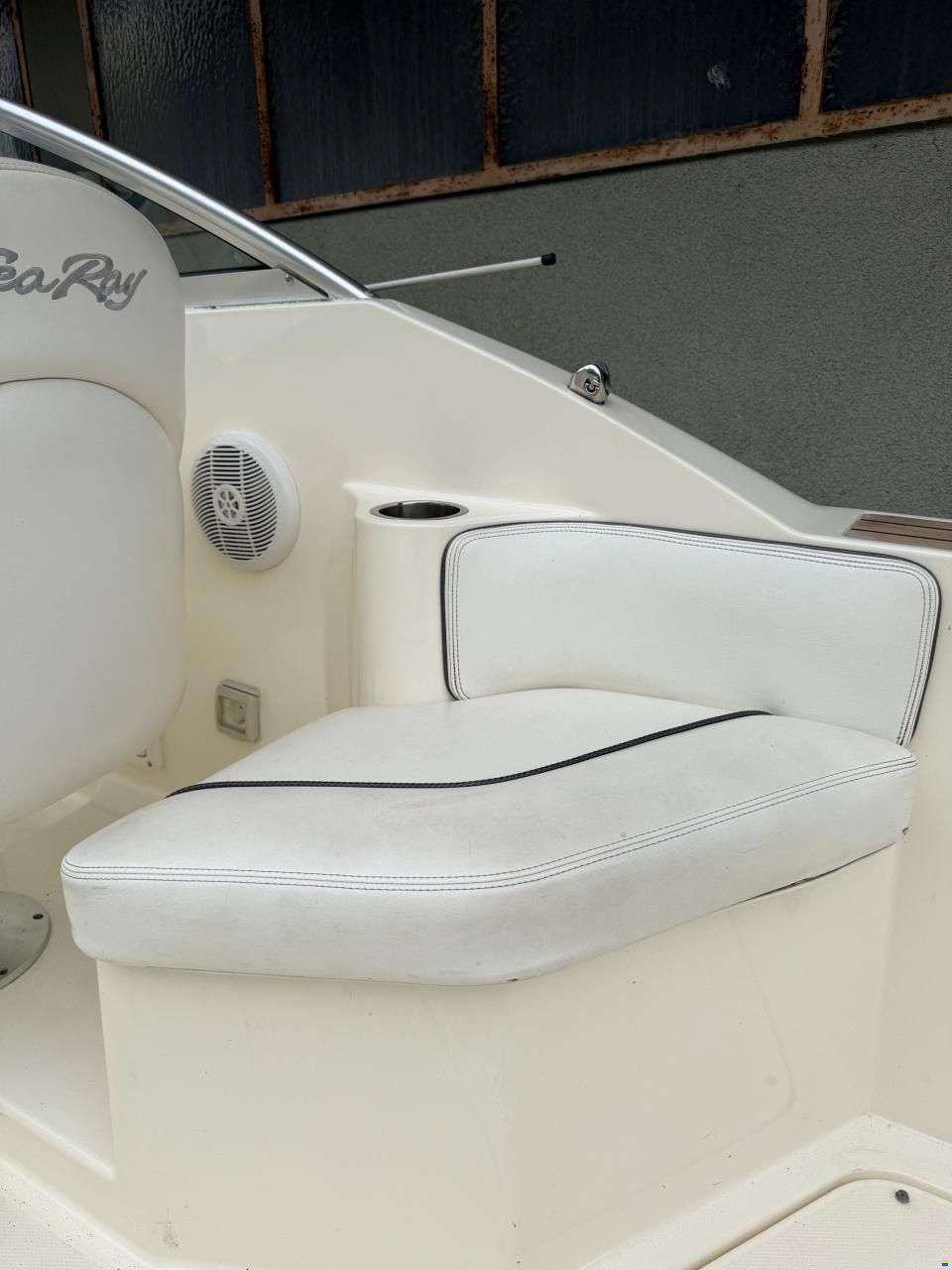 Sea Ray 255 Sundancer