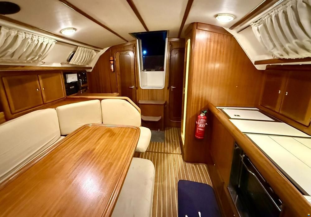 Bavaria 35 Holiday