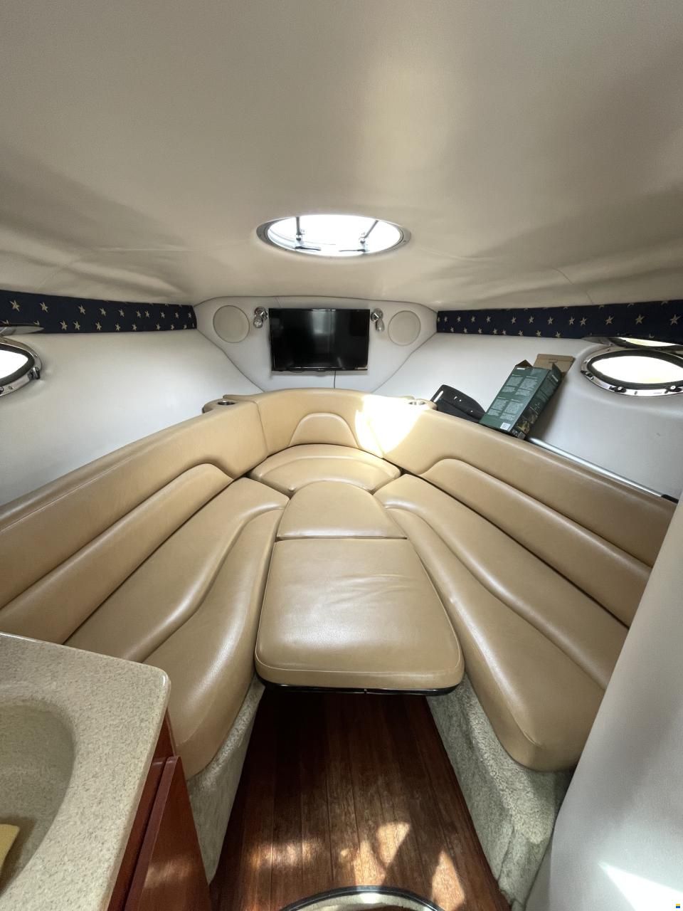 Crownline 280 CR