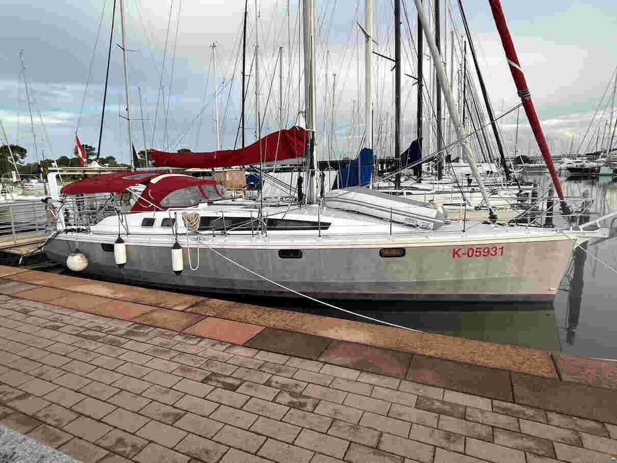 Alubat OVNI 445