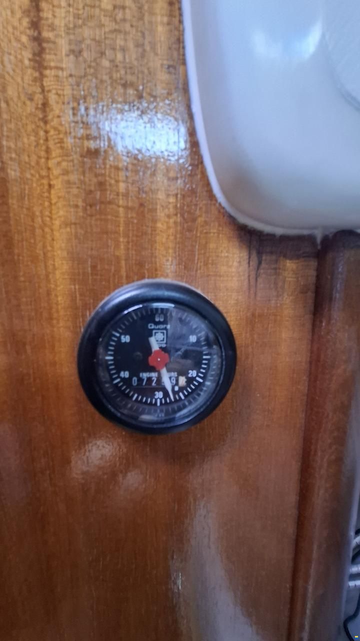 Bavaria 44