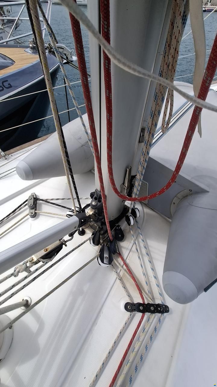 Bavaria 44