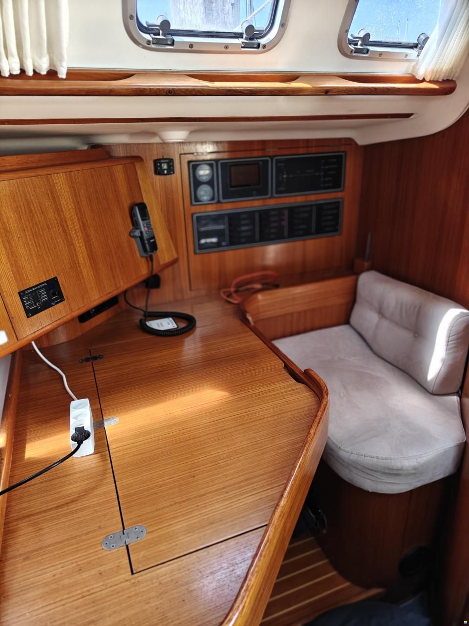 X-Yachts 442