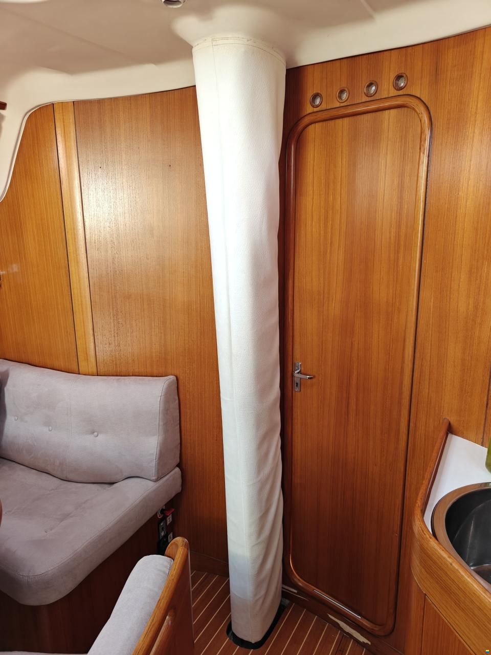 X-Yachts 442