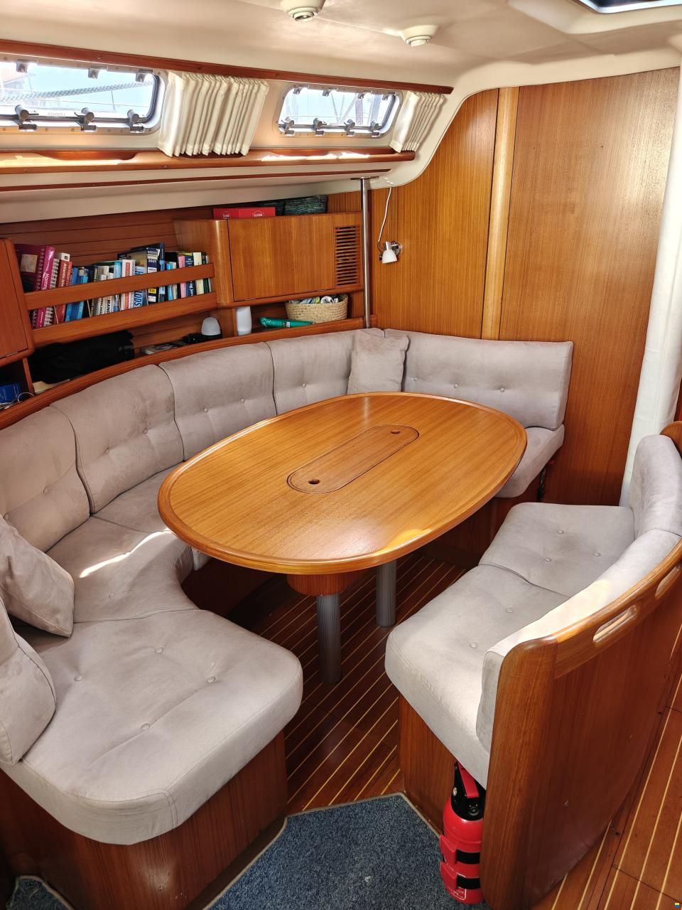 X-Yachts 442