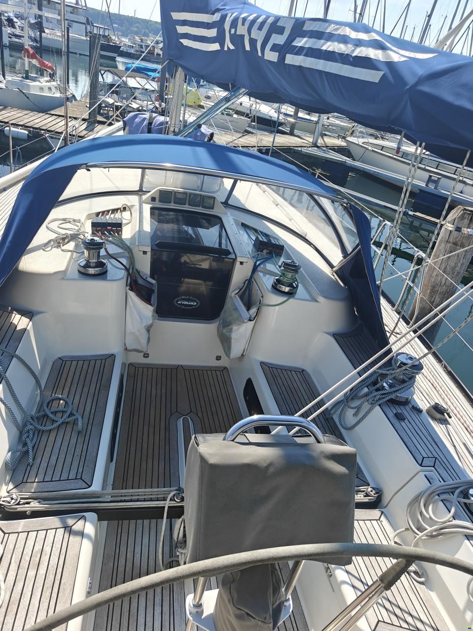 X-Yachts 442