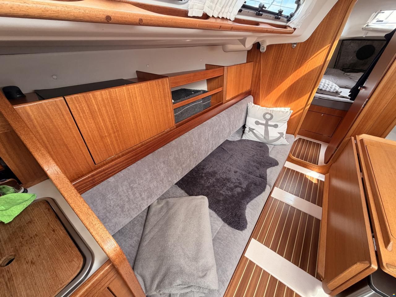 X-Yachts X-35
