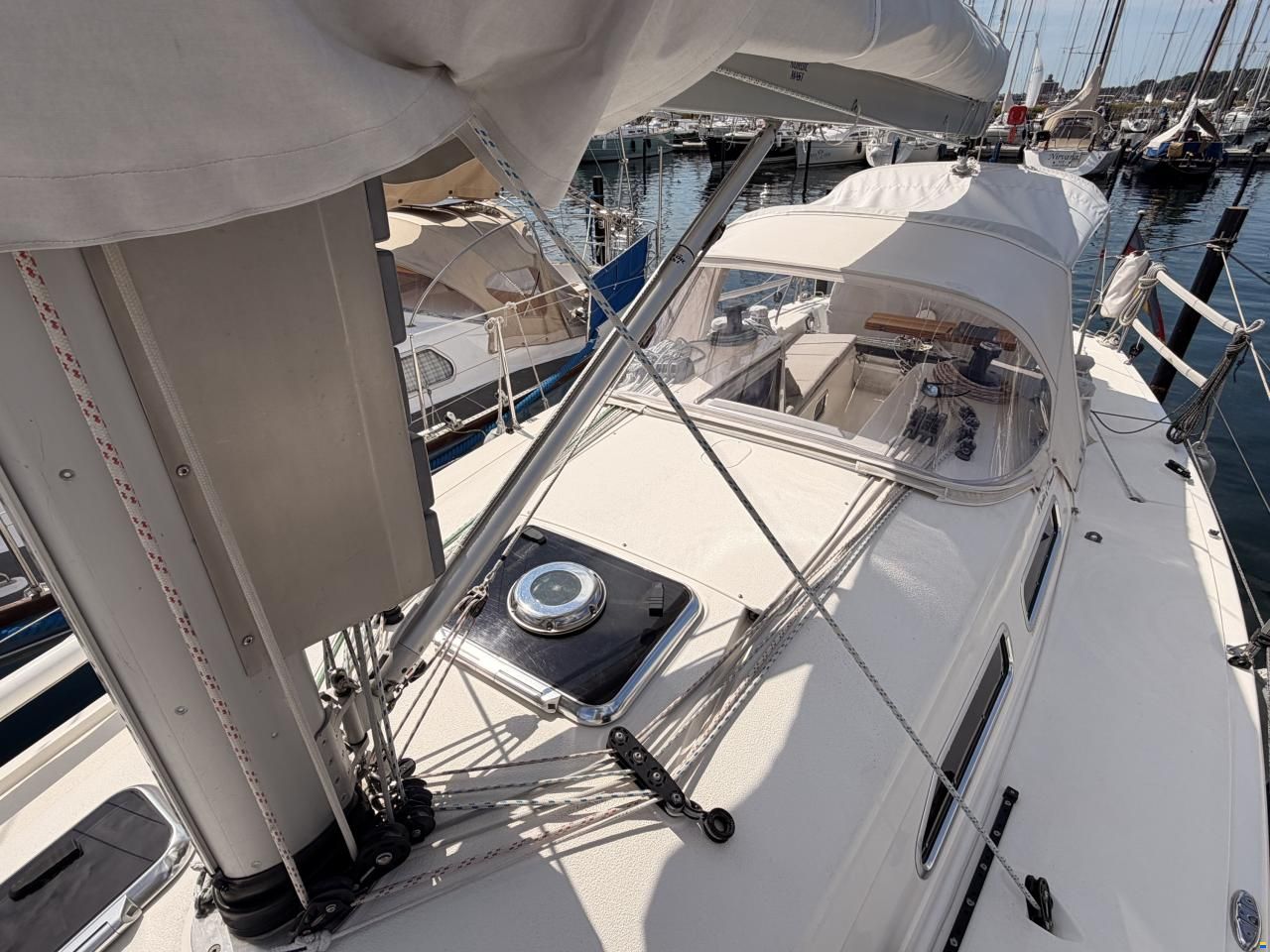 X-Yachts X-35