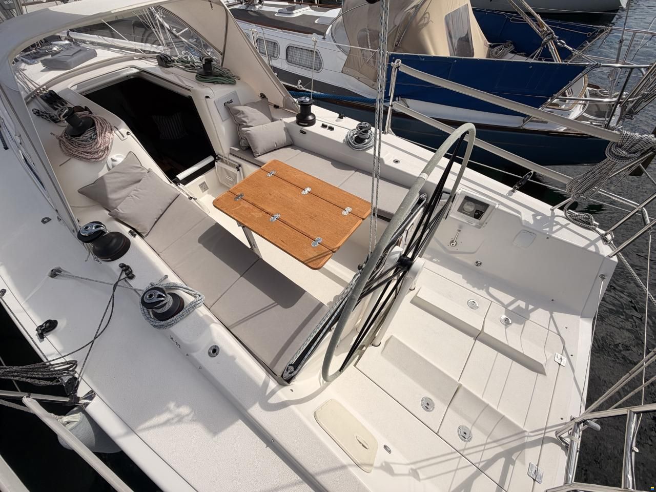 X-Yachts X-35