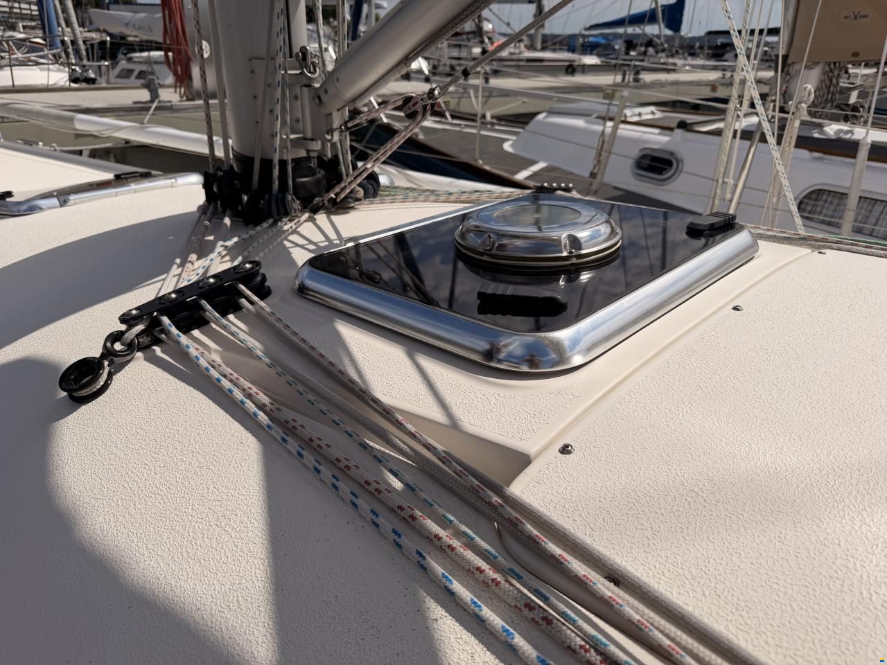 X-Yachts X-35