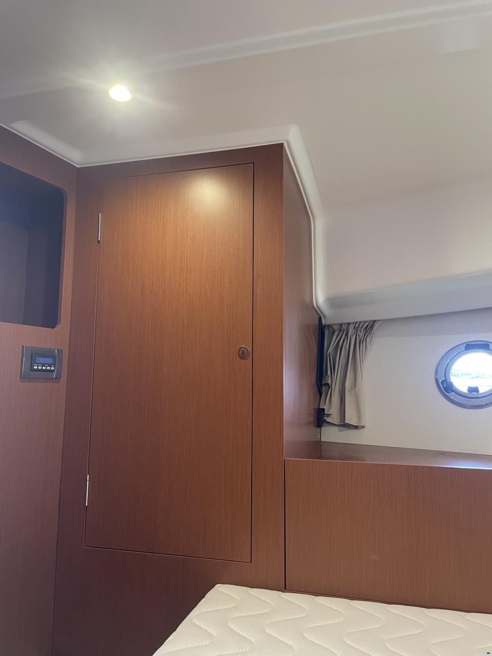 Beneteau SWIFT Trawler 34 fly