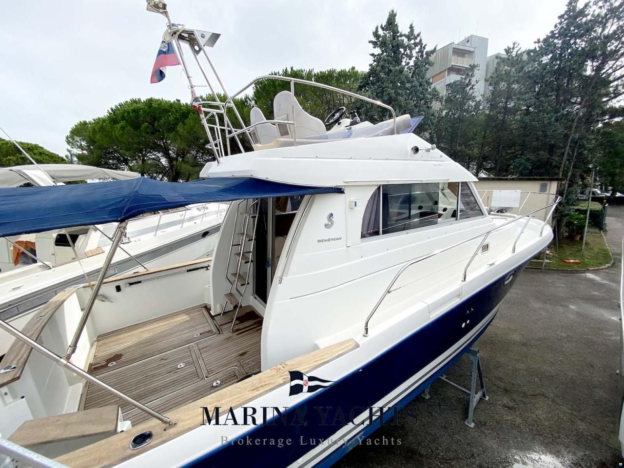 Beneteau Antares 10.80