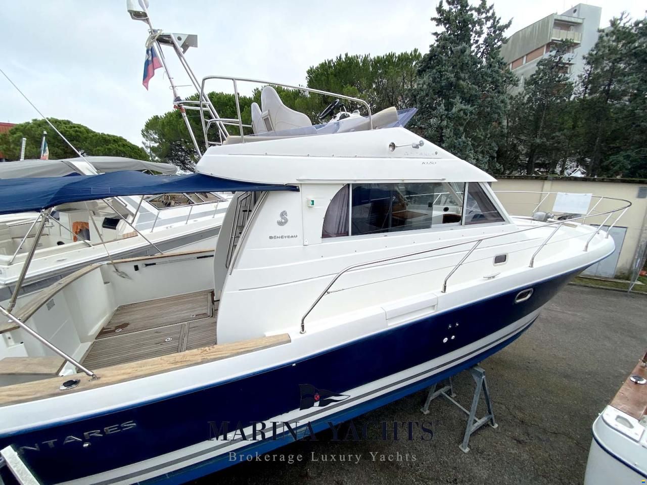 Beneteau Antares 10.80