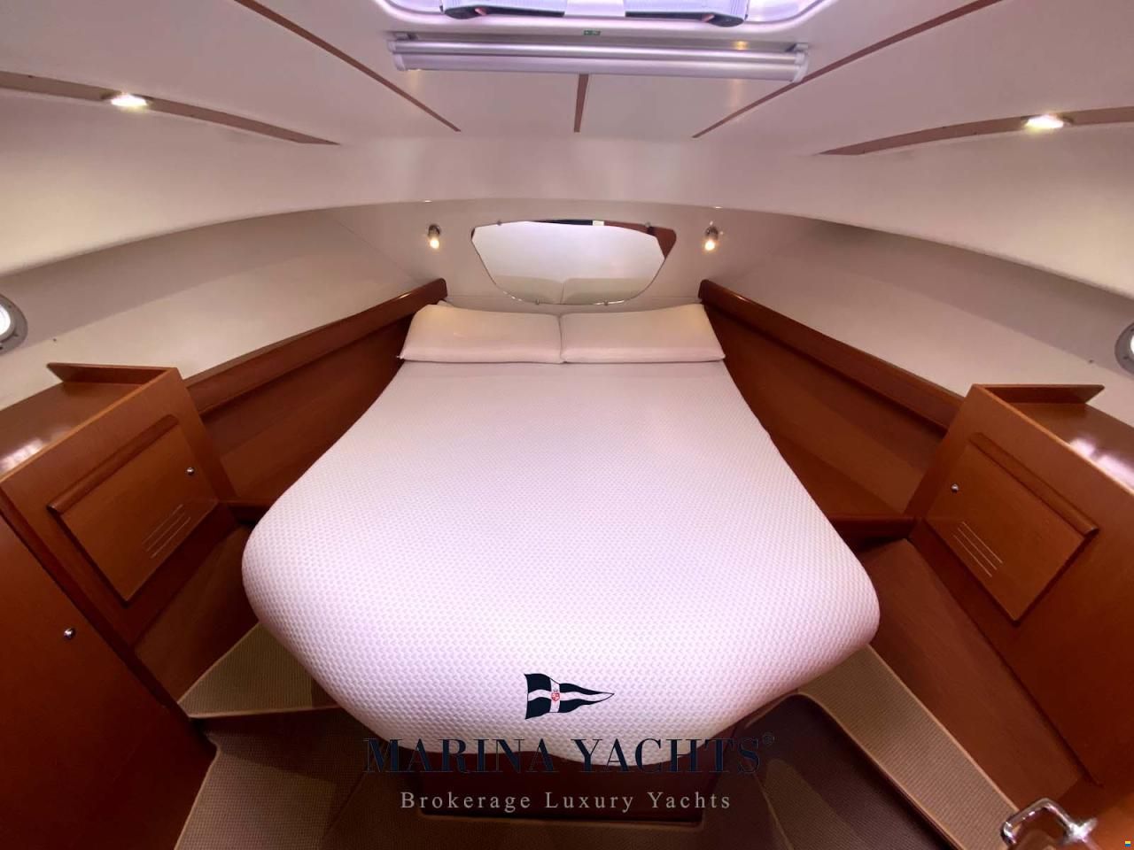Beneteau Antares 10.80