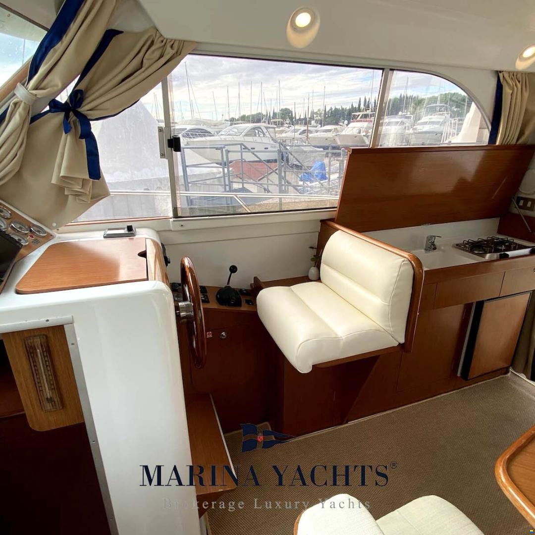 Beneteau Antares 9