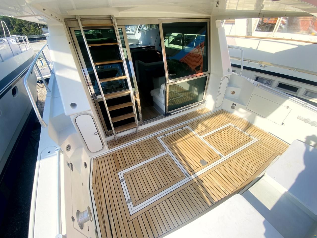 Ferretti Altura 44 S