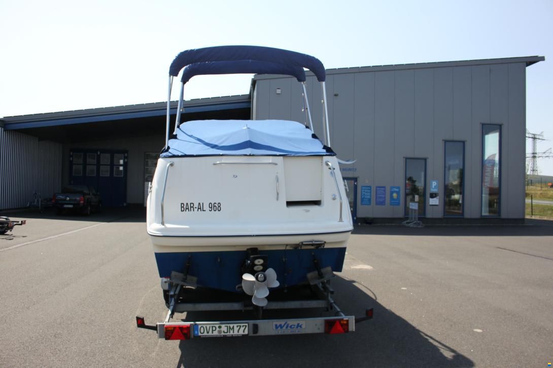 Bayliner 245 SB (Sunbridge)
