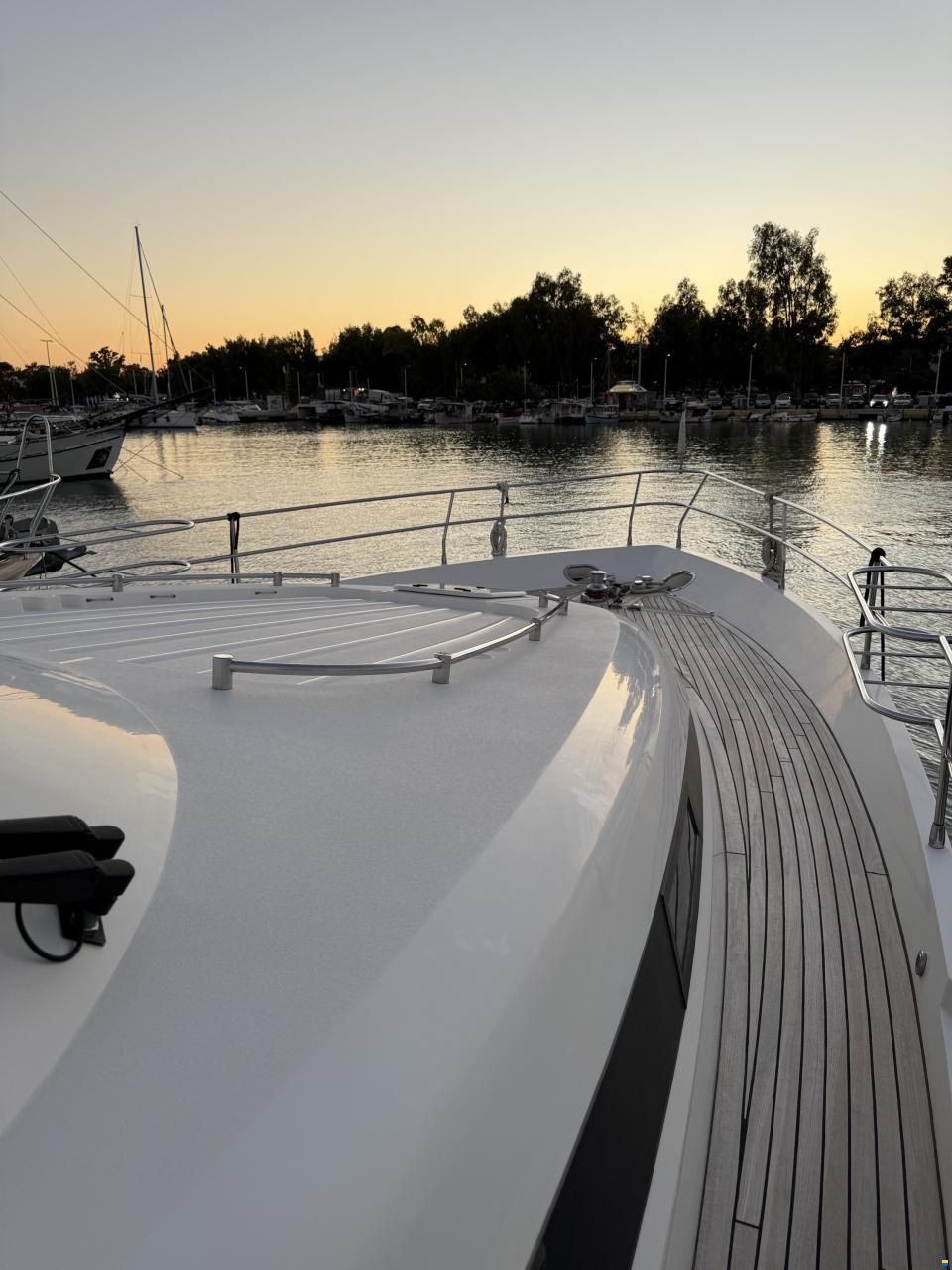 Fairline Squadron 62
