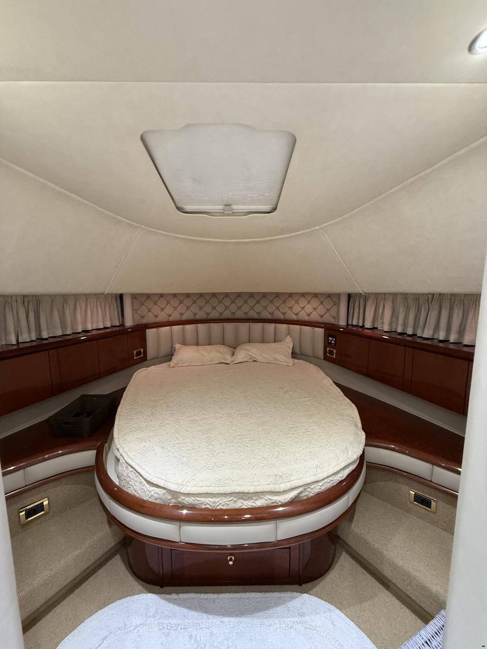 Fairline Squadron 62
