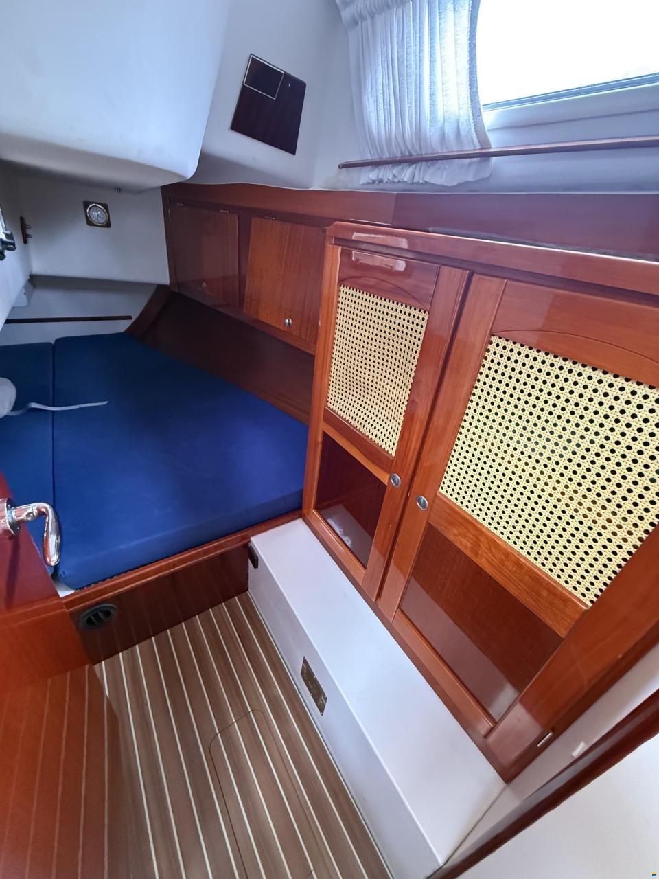 Hanse 371