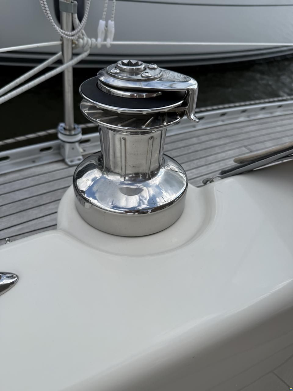 Hanse 371
