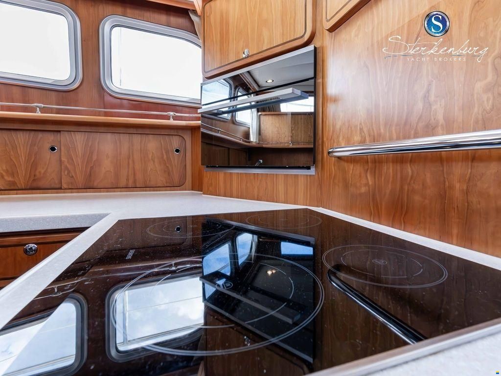 Linssen Grand Sturdy 470 AC MK II Diamond Editio