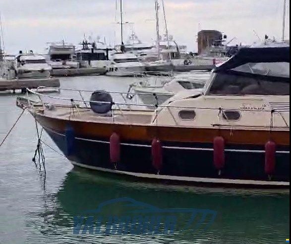 Apreamare Aprea 10 Semi Cabin