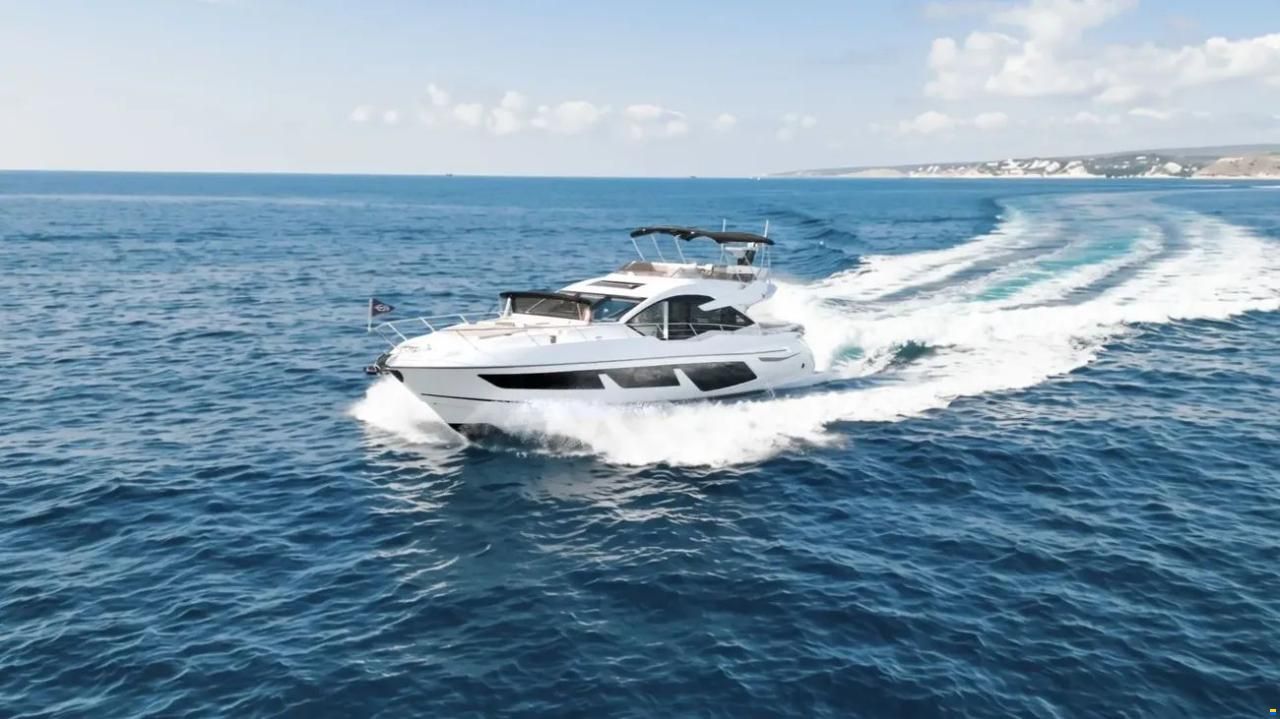 Sunseeker 74 Sport Yacht