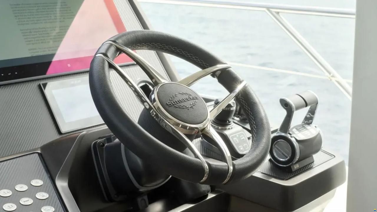 Sunseeker 74 Sport Yacht