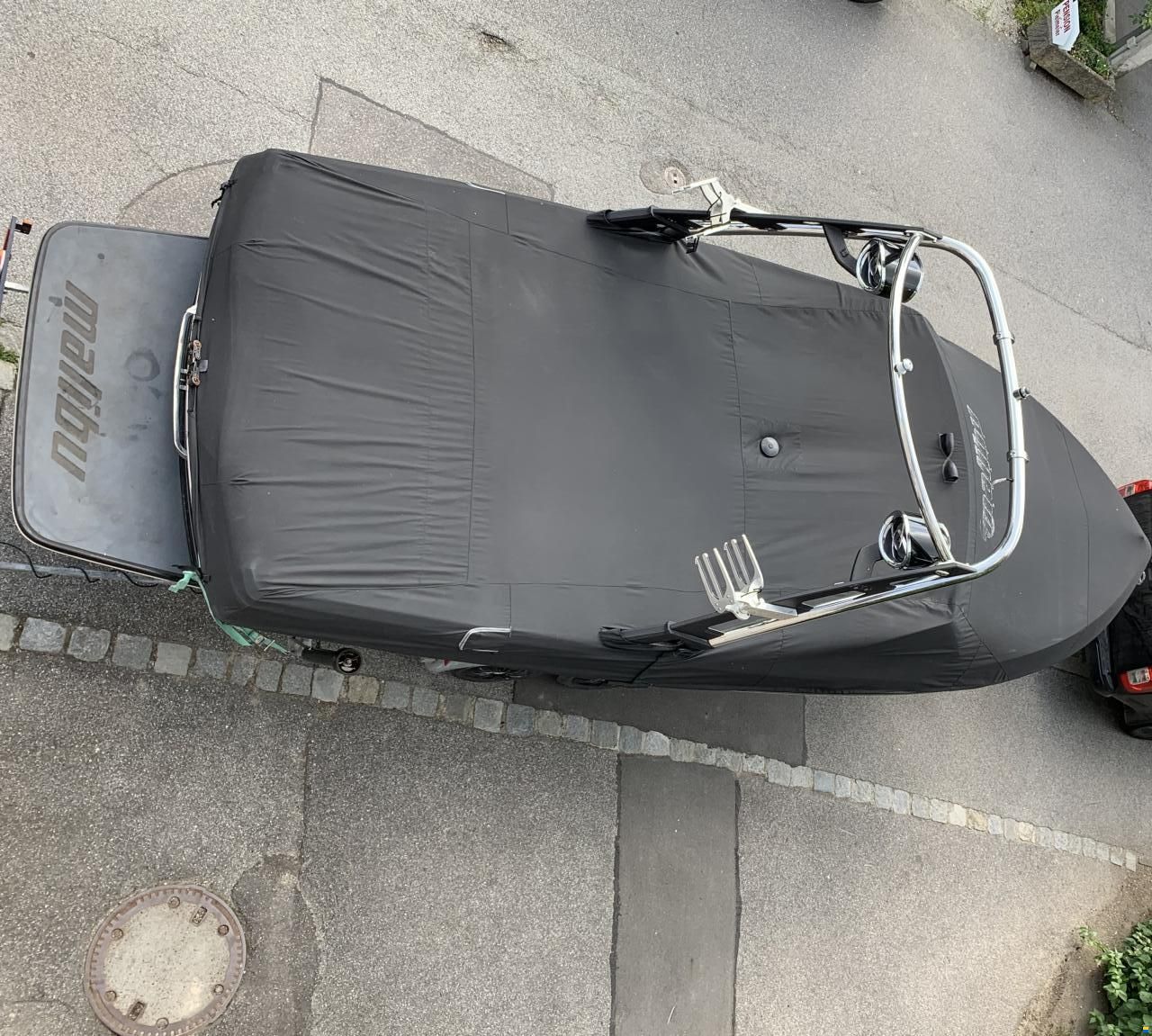 Malibu Wakesetter VLX Corvette