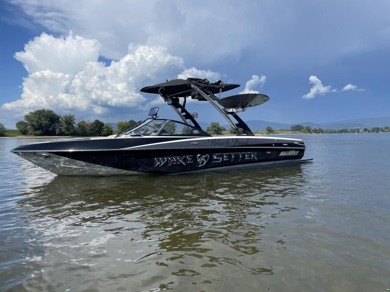 Malibu Wakesetter VLX Corvette Limited Edition