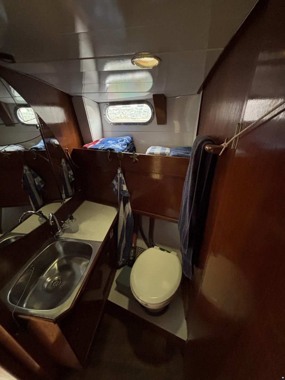 Phantom 35