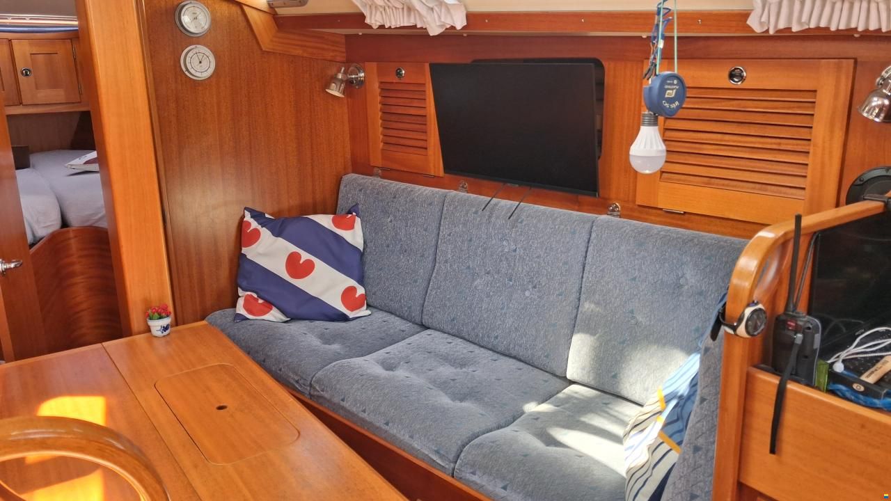 Hallberg-Rassy 31