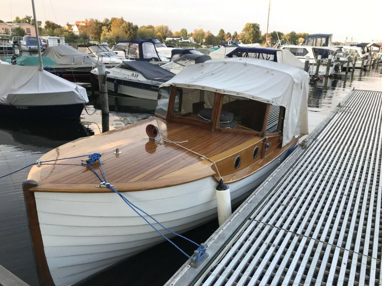 Bootsbauer für Holz und GFK