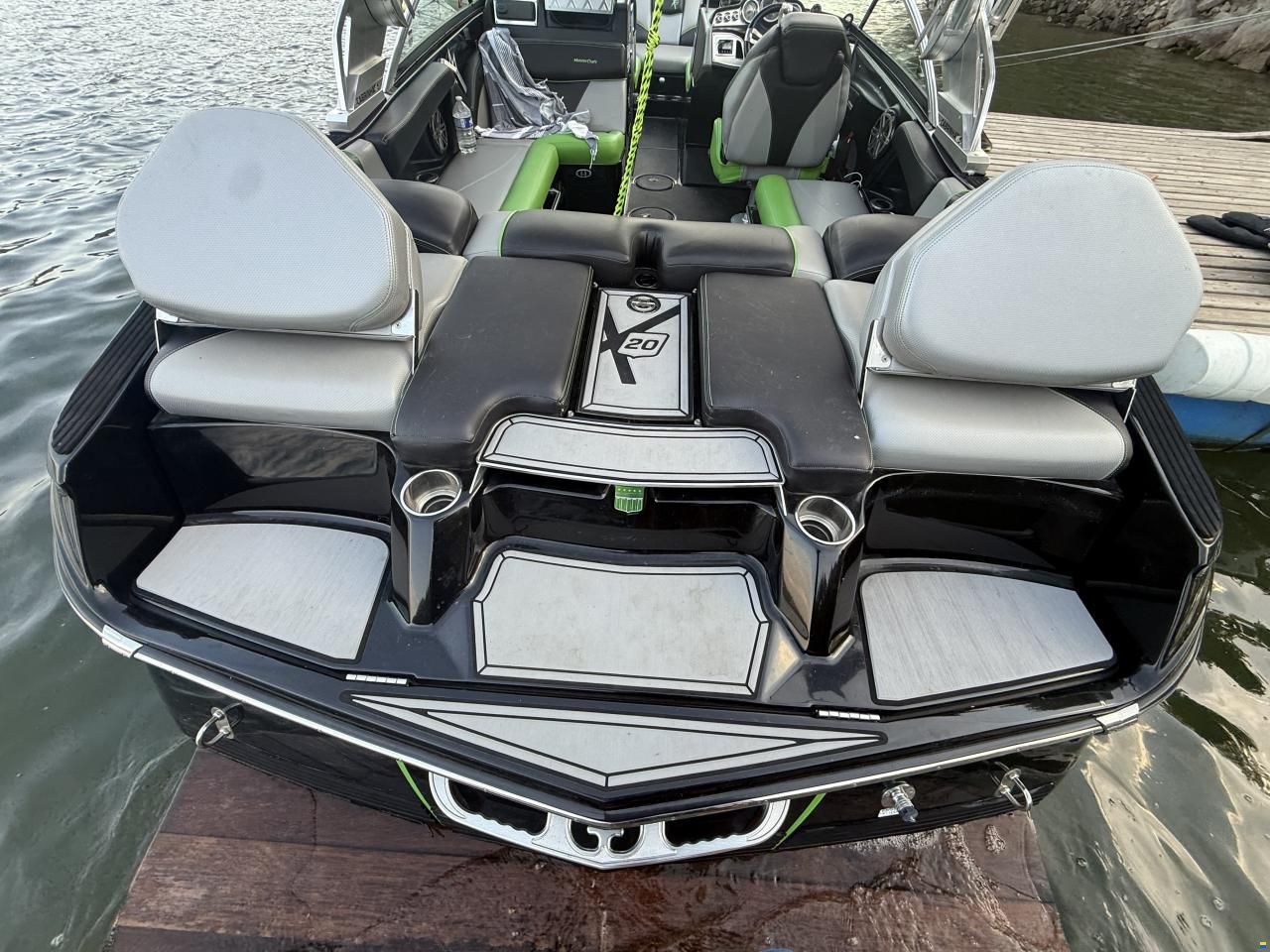 MasterCraft X20