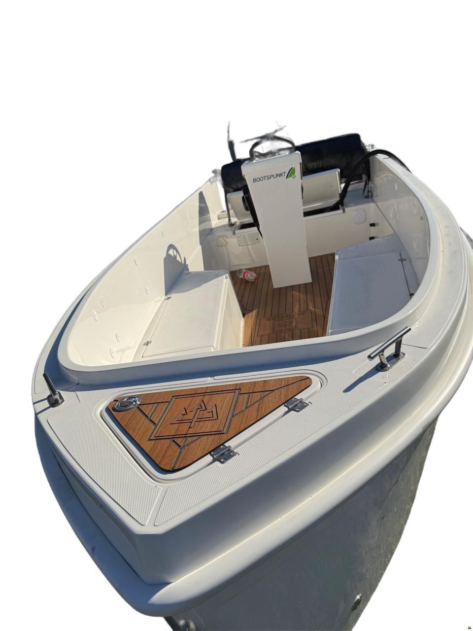 Alonsea Boats New Age