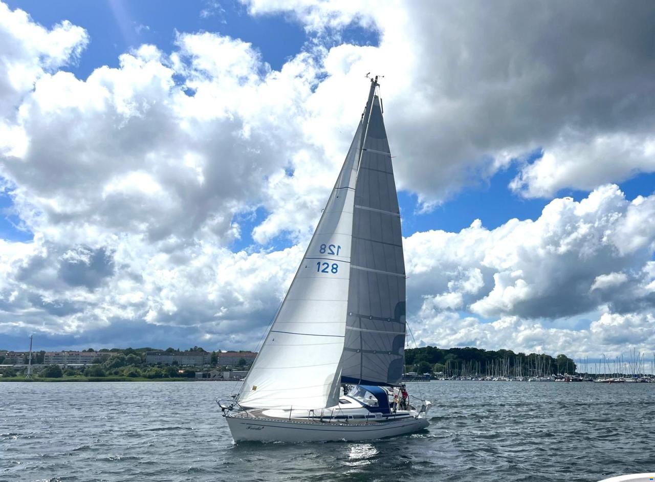Elan 34