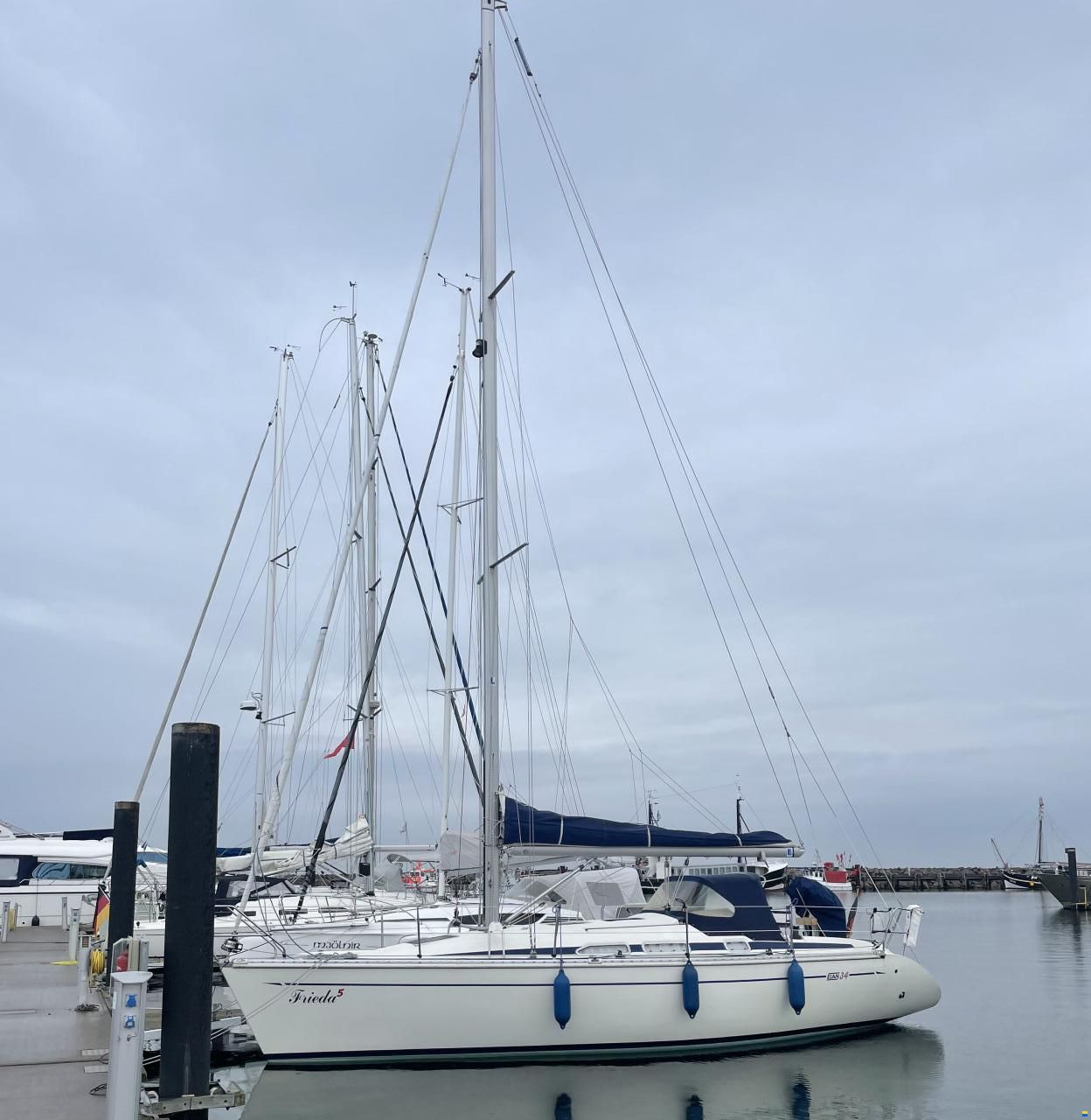 Elan 34