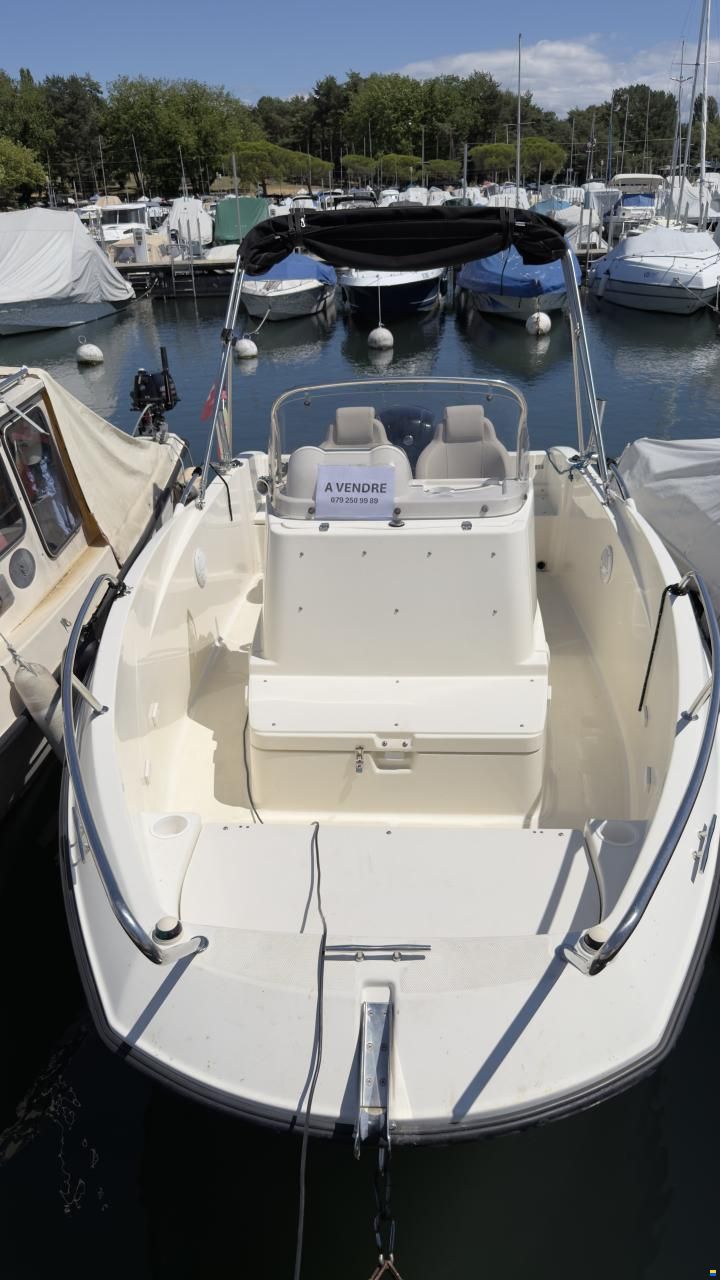 Quicksilver 555 Open